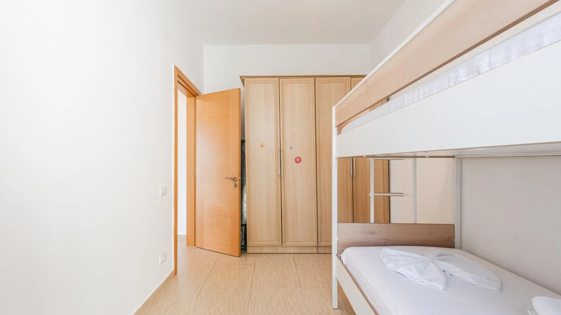 Ferienwohnung Casa Mare Vlorë 0*,